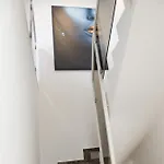 Appartement Exklusive 104 M2 Direkt Am Rhein 1 Km Von Der Messe *