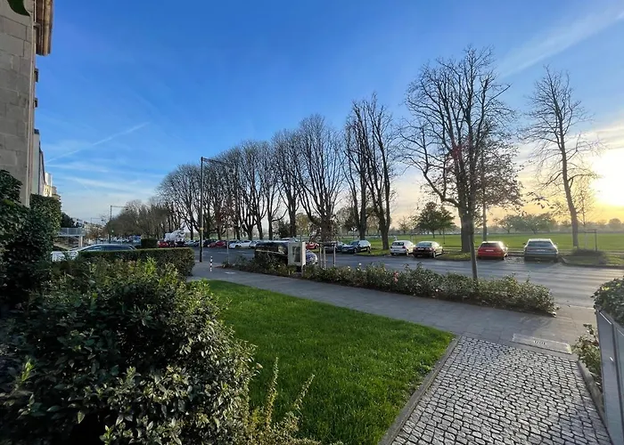 Appartement Exklusive 104 M2 Direkt Am Rhein 1 Km Von Der Messe *