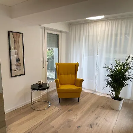 Exklusive 104 M2 Direkt Am Rhein 1 Km Von Der Messe *