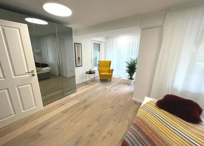 Exklusive 104 M2 Direkt Am Rhein 1 Km Von Der Messe *