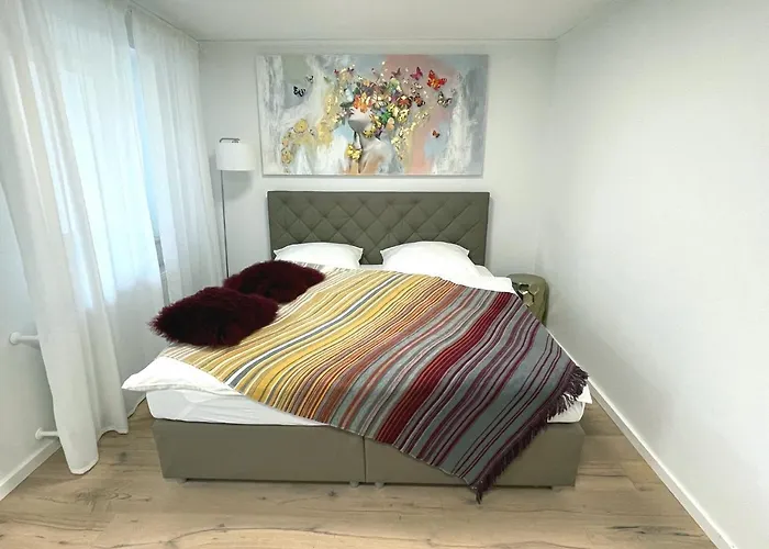 Exklusive 104 M2 Direkt Am Rhein 1 Km Von Der Messe Ντίσελντορφ