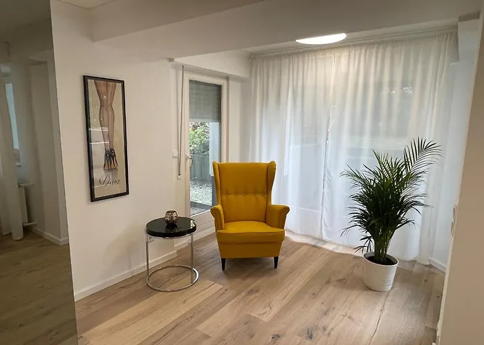 Exklusive 104 M2 Direkt Am Rhein 1 Km Von Der Messe *