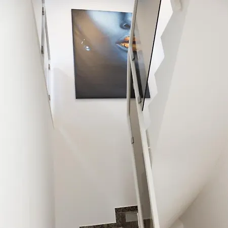 Apartmán Exklusive 104 M2 Direkt Am Rhein 1 Km Von Der Messe *